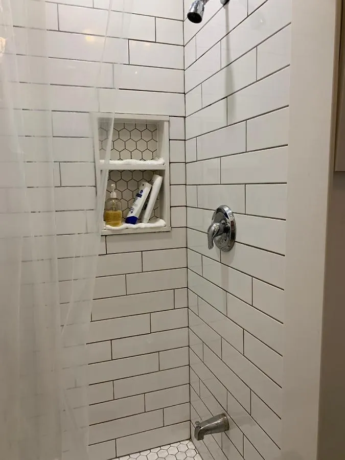 Apartment Comfortable Cozy And Convenient Rooms For Rent Toronto Canada